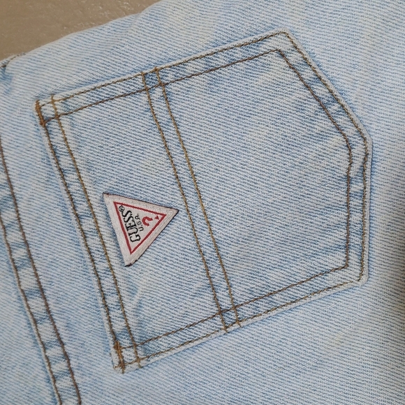 Vintage Girl's Guess Y2K Denim Cuffed Shorts - Picture 3 of 9